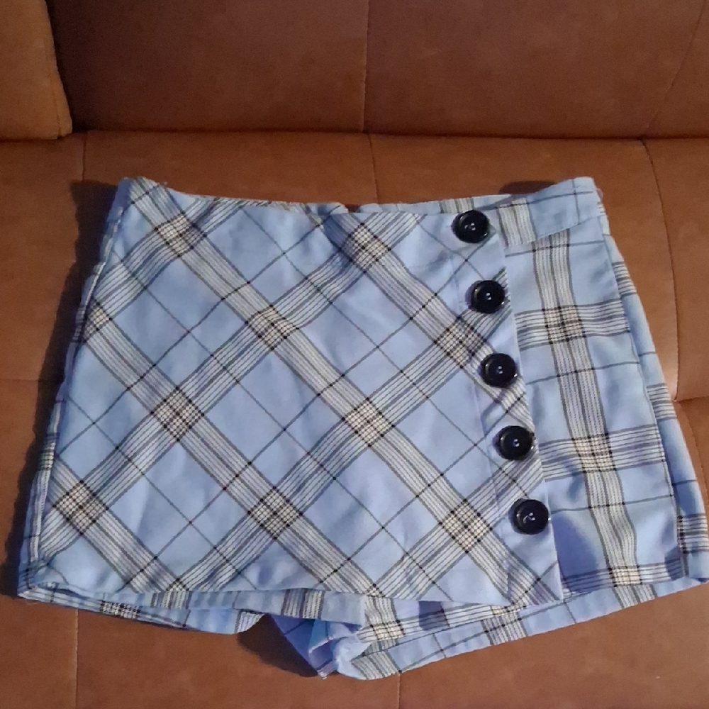 Rue21 Light Blue and Black Plaid Skort